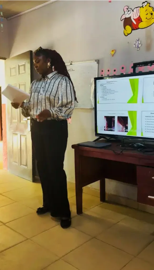 Immajos International School Abuja Nigeria Pupils Images Gallery Educational Class Mary Ann Ashwe Teaching 1-1